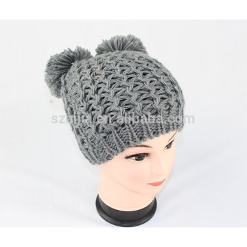 Fashion acrylic knitted pom pom silver lurex beanie hat